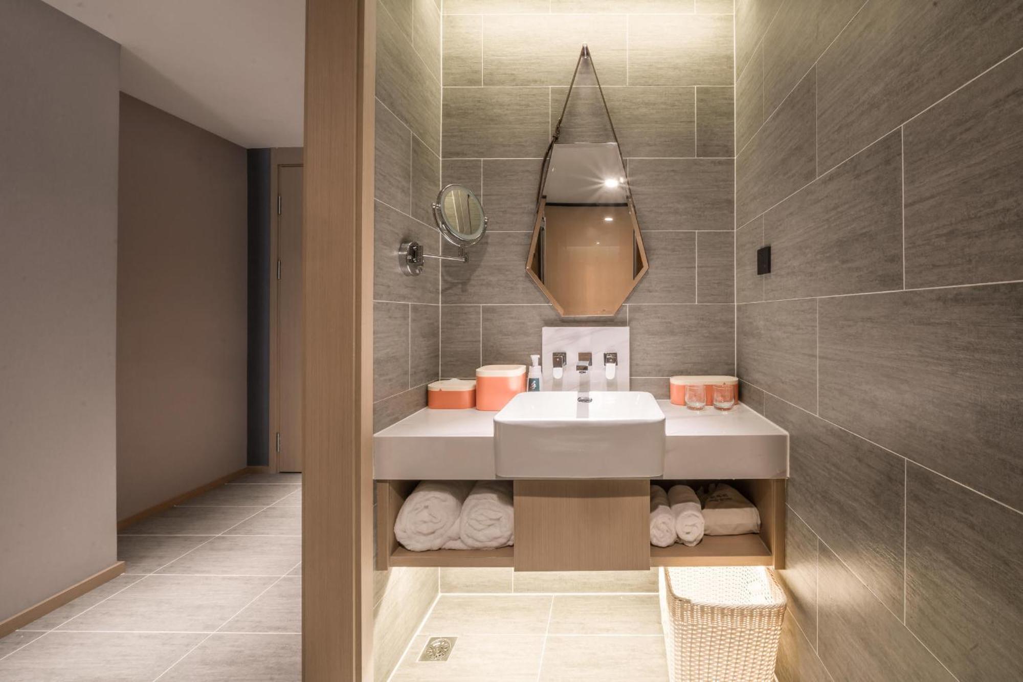 Atour Hotel Luzhou Bubugao New World Eksteriør billede